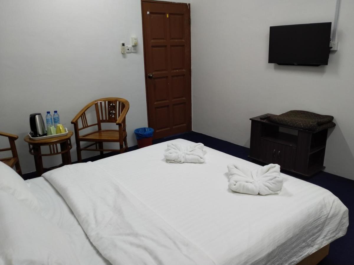 Maidam Inn Jertih ภายนอก รูปภาพ