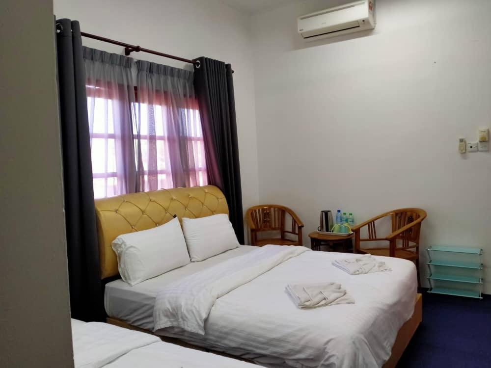 Maidam Inn Jertih ภายนอก รูปภาพ