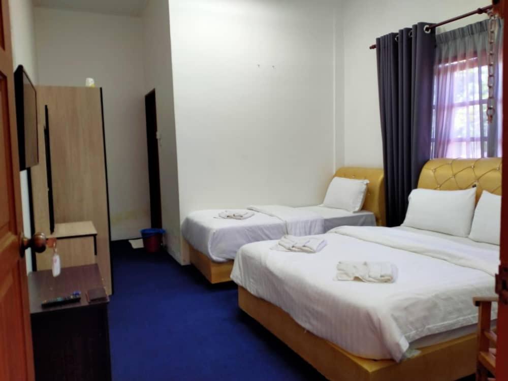 Maidam Inn Jertih ภายนอก รูปภาพ